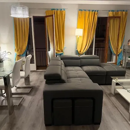 Apartman Mediterranean Oasis, Village Sitges